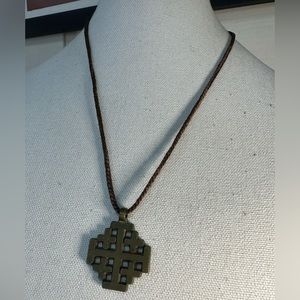 Vintage Jerusalem Israel Guild cross necklace